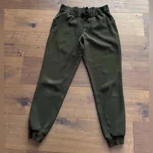 Lulu On the Fly Pant